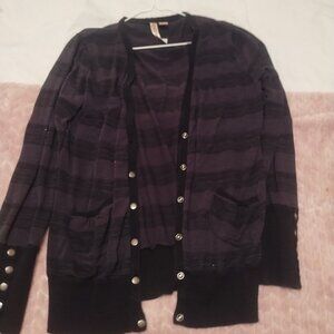Black striped lightweight sweater size large